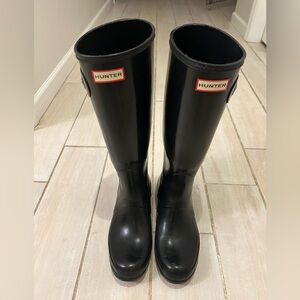 Hunter Black Boots